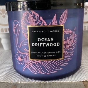 Bath & Body Works Candle
